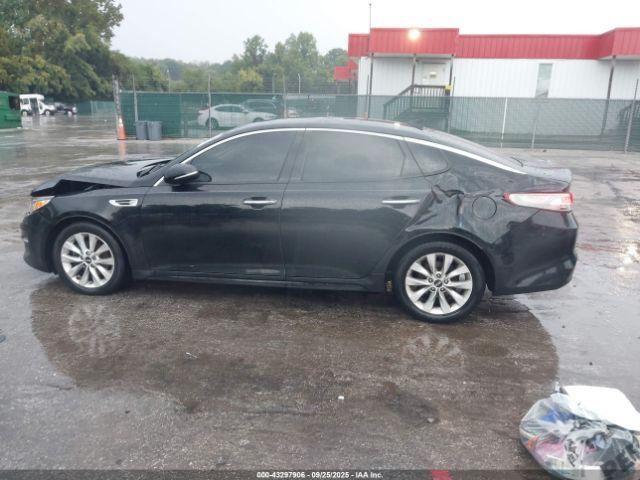 Kia Optima Ex Image 13