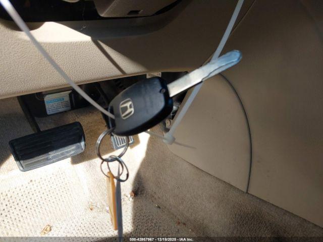 Honda Accord 2.4 Lx Image 10