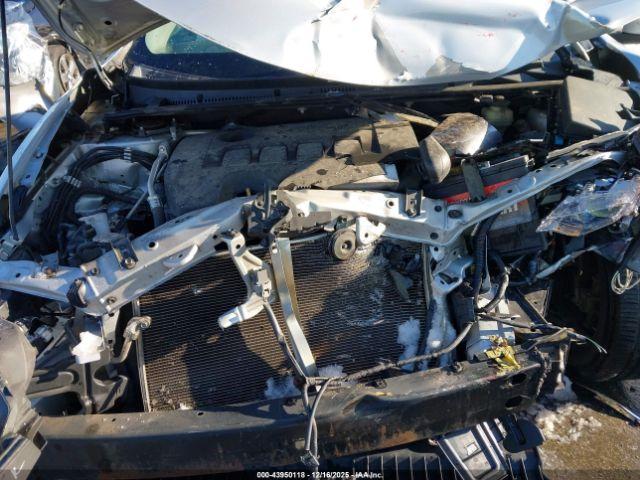 Toyota Corolla Le Image 9