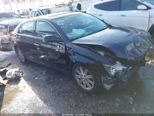 Toyota Avalon Limited Image 4