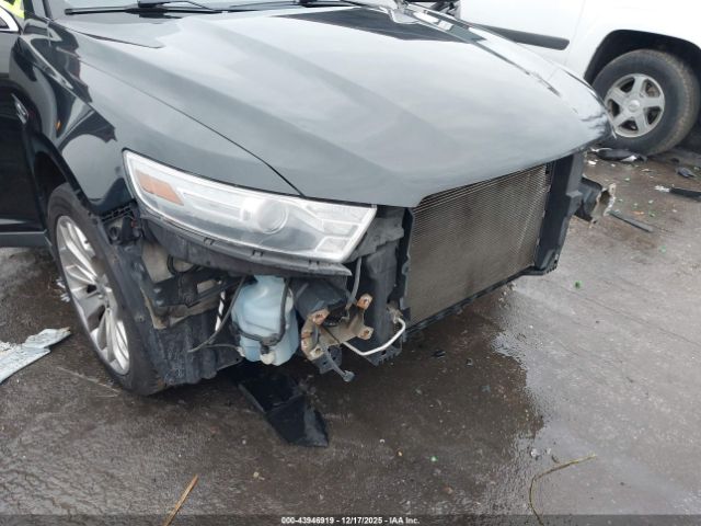 Ford Taurus Limited Image 4