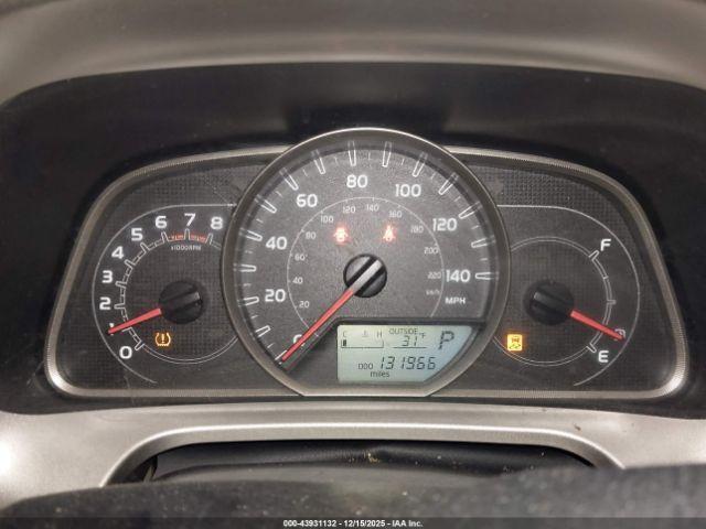 Toyota RAV4 Xle Image 6