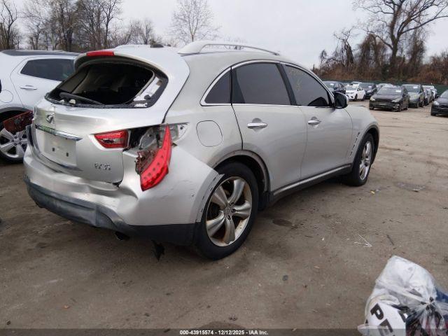 INFINITI Fx Image 10