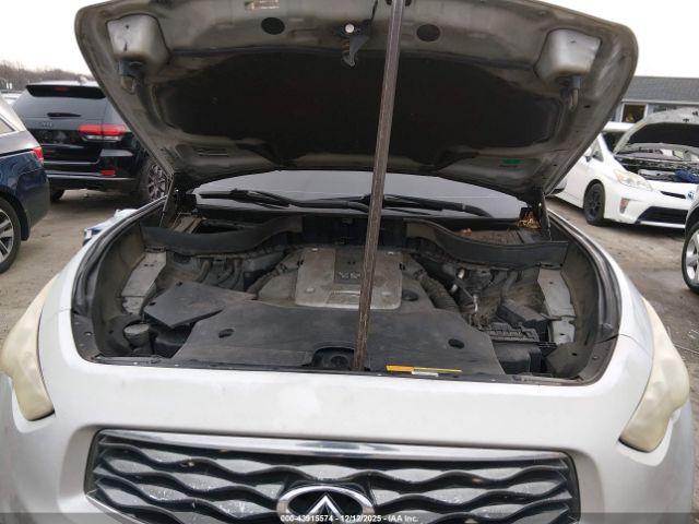 INFINITI Fx Image 13