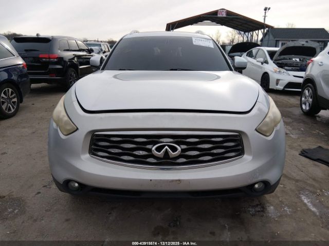 INFINITI Fx Image 15
