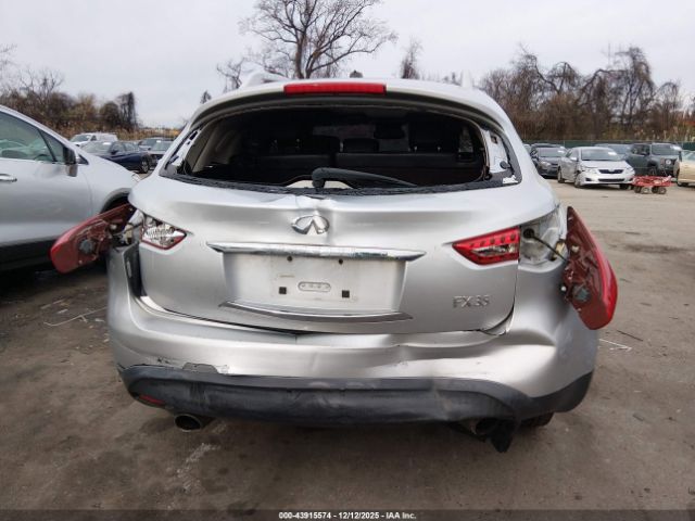 INFINITI Fx Image 18