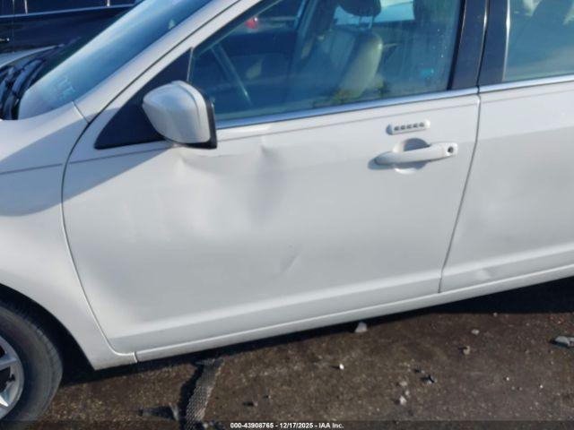 Ford Fusion Sel Image 14