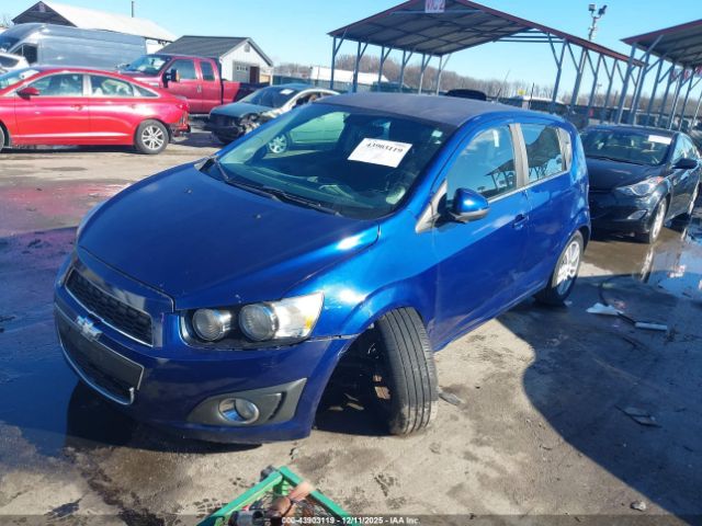 Chevrolet Sonic Lt Auto Image 4