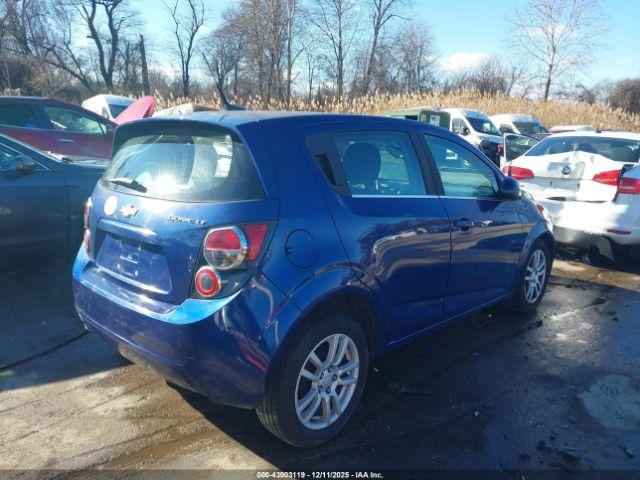 Chevrolet Sonic Lt Auto Image 2