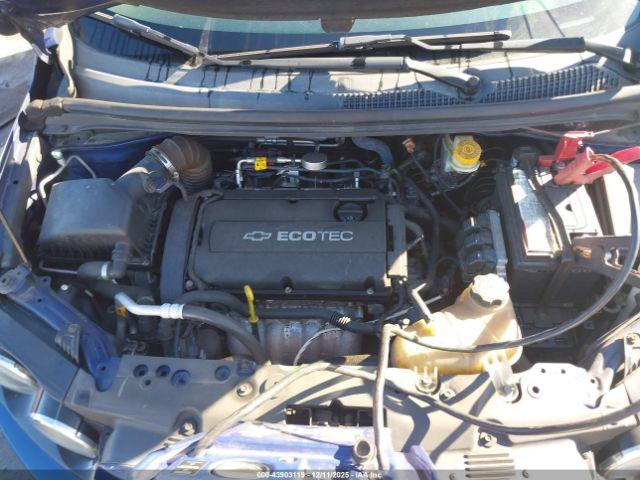 Chevrolet Sonic Lt Auto Image 10