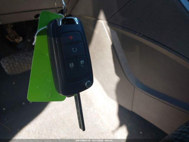 Chevrolet Sonic Lt Auto Image 11