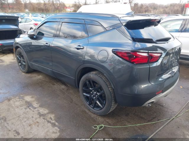 Chevrolet Blazer Image 3