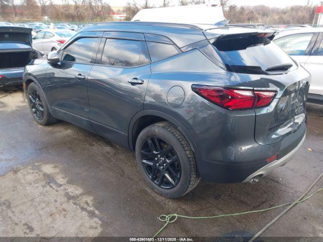 Chevrolet Blazer Image 3