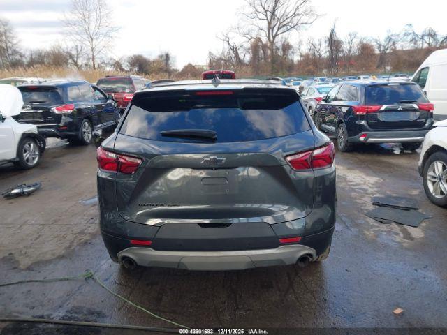 Chevrolet Blazer Image 14