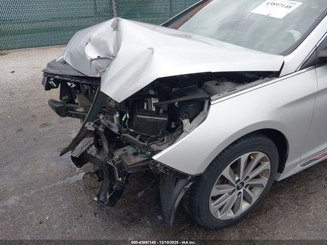 Hyundai SONATA Sport Image 8