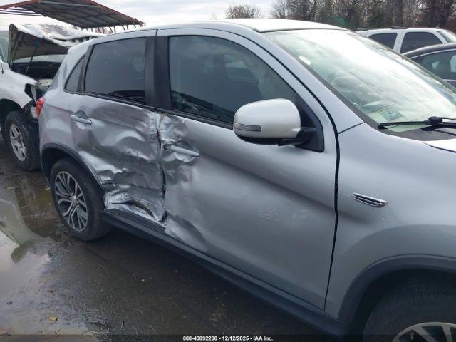 Mitsubishi Outlander 2.4 Se Image 8