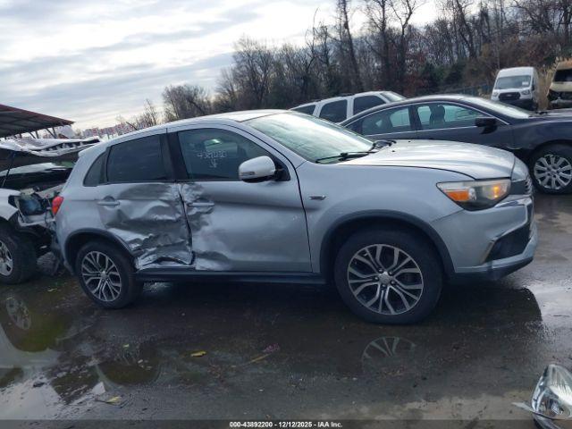 Mitsubishi Outlander 2.4 Se Image 10