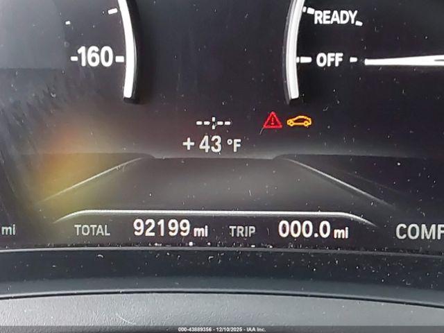 BMW 3 Series Image 4