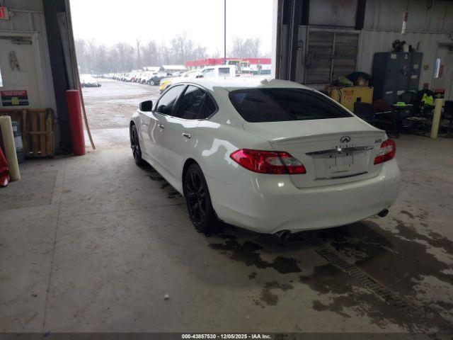 INFINITI M37 Image 7