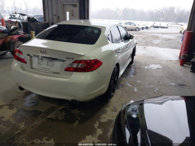 INFINITI M37 Image 13