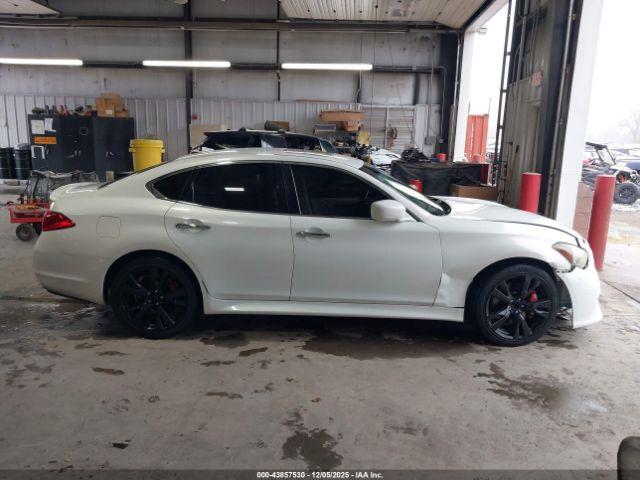 INFINITI M37 Image 9