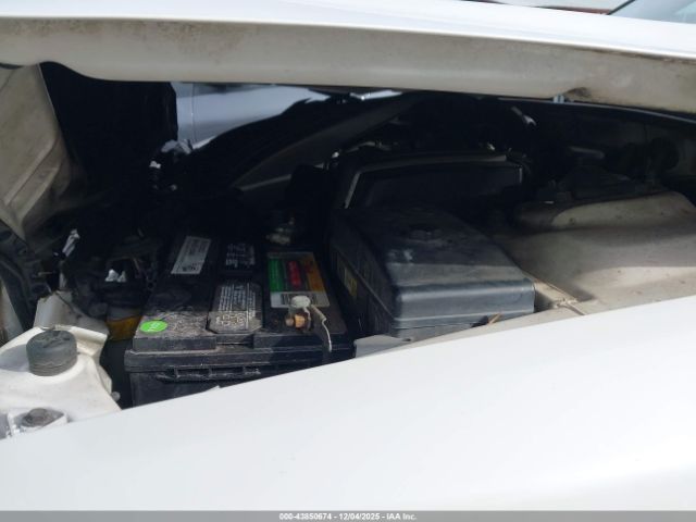 Hyundai XG350 L Image 13