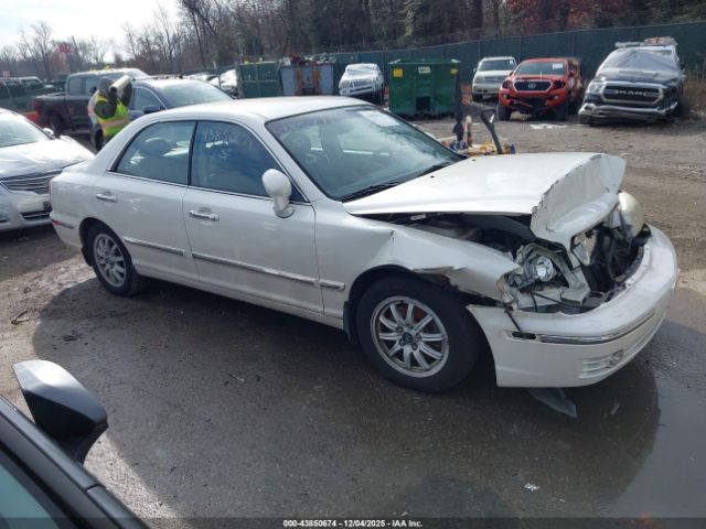 Hyundai XG350 L Image 11