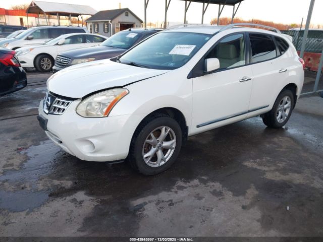 Nissan Rogue Sv Image 11