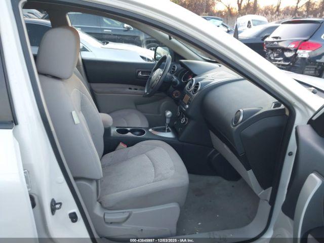 Nissan Rogue Sv Image 14