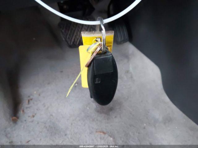 Nissan Rogue Sv Image 9