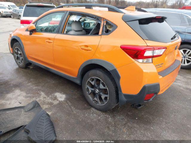 Subaru Crosstrek 2.0i Premium Image 2