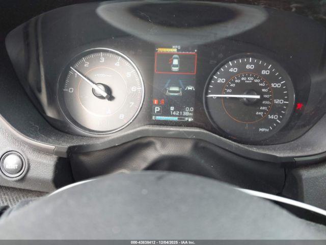 Subaru Crosstrek 2.0i Premium Image 4