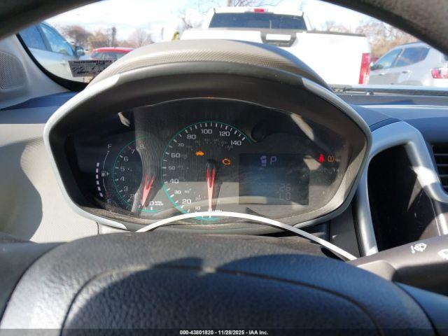 Chevrolet Sonic Lt Auto Image 9