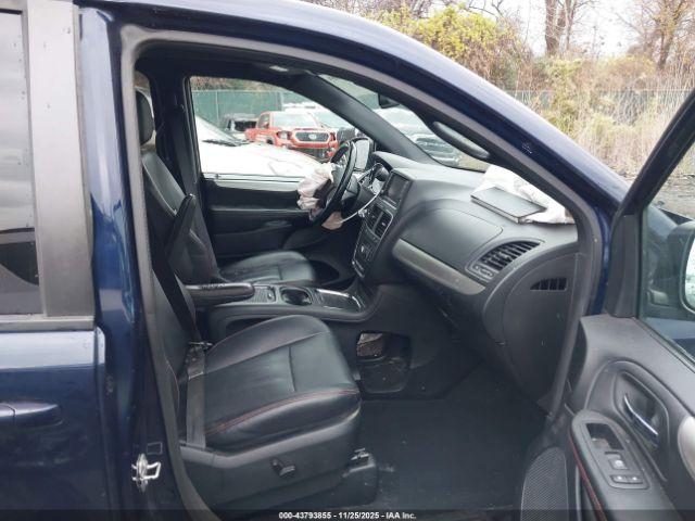 Dodge Grand Caravan Gt Image 7