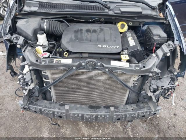 Dodge Grand Caravan Gt Image 15