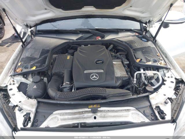 Mercedes-Benz C-Class 4matic Image 9