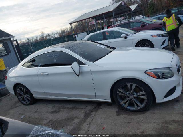 Mercedes-Benz C-Class 4matic Image 11