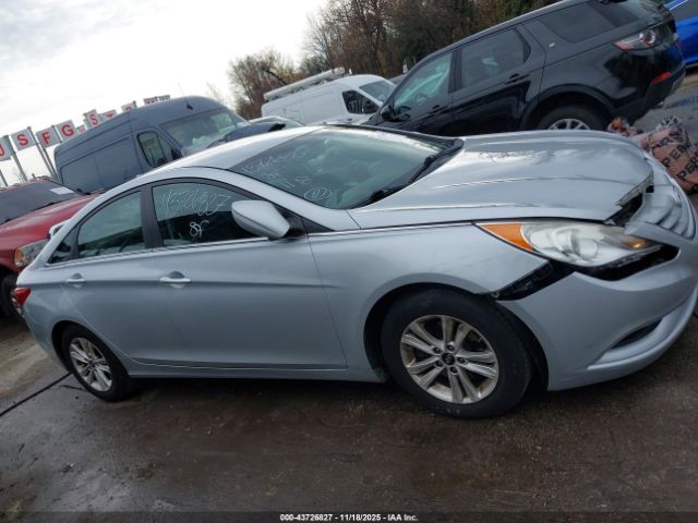 Hyundai SONATA Gls Image 8