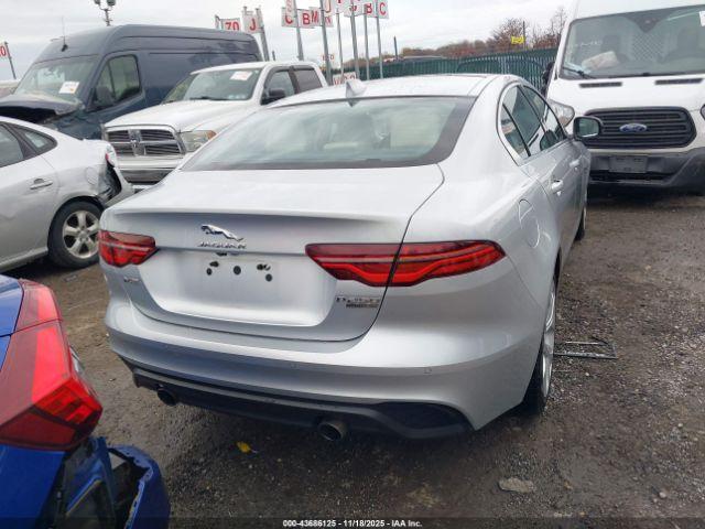 Jaguar XE S Awd Automatic Image 3