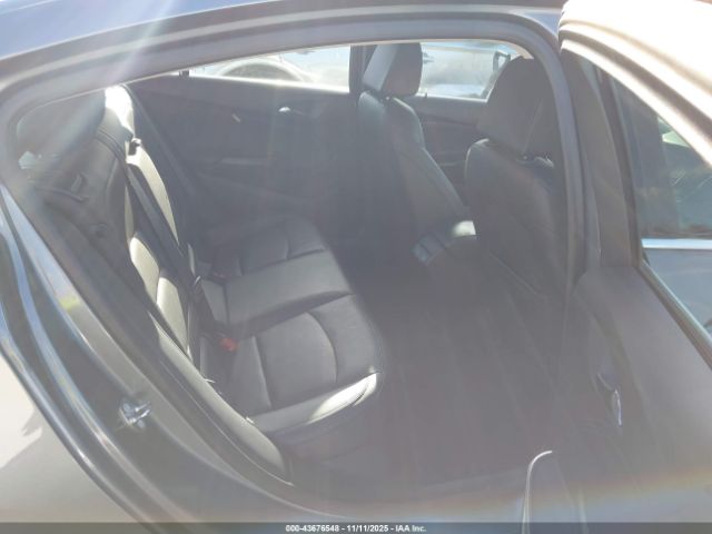 Chevrolet Cruze Premier Auto Image 6