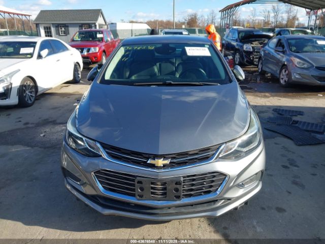 Chevrolet Cruze Premier Auto Image 10