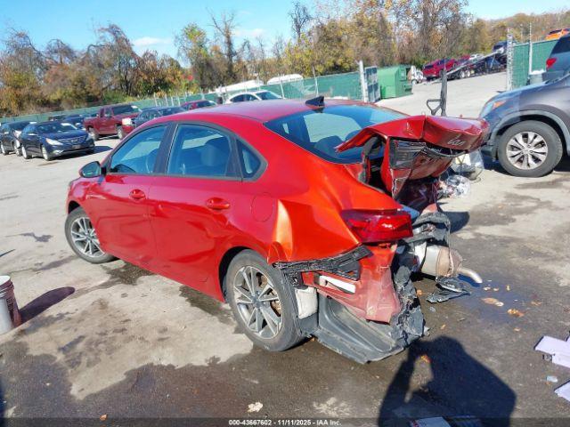 Kia Forte Lxs Image 14