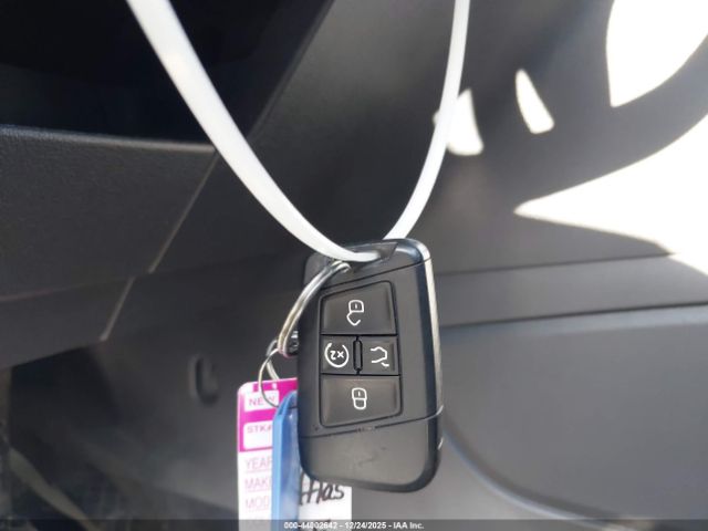 Volkswagen Atlas 3.6l V6 Sel Image 8