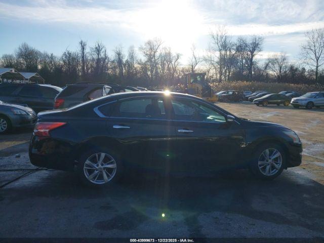 Nissan Altima 2.5 Sv Image 11