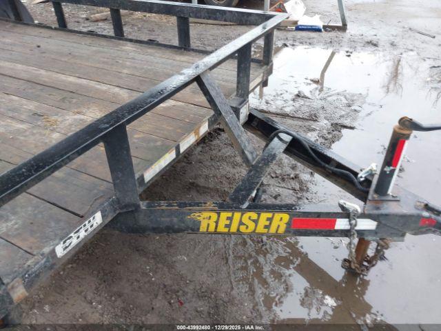 Reis Utility Trailer Image 10