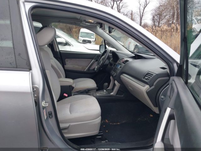 Subaru Forester 2.5i Premium Image 11