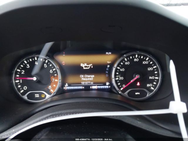 Jeep Renegade Trailhawk Image 5