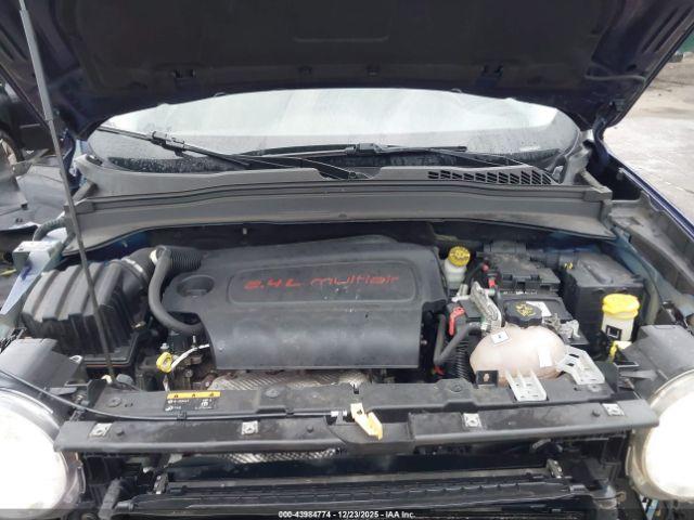 Jeep Renegade Trailhawk Image 9