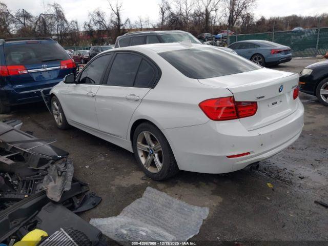 BMW 3 Series Xdrive Image 2