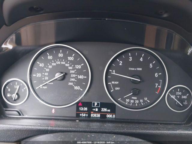 BMW 3 Series Xdrive Image 4